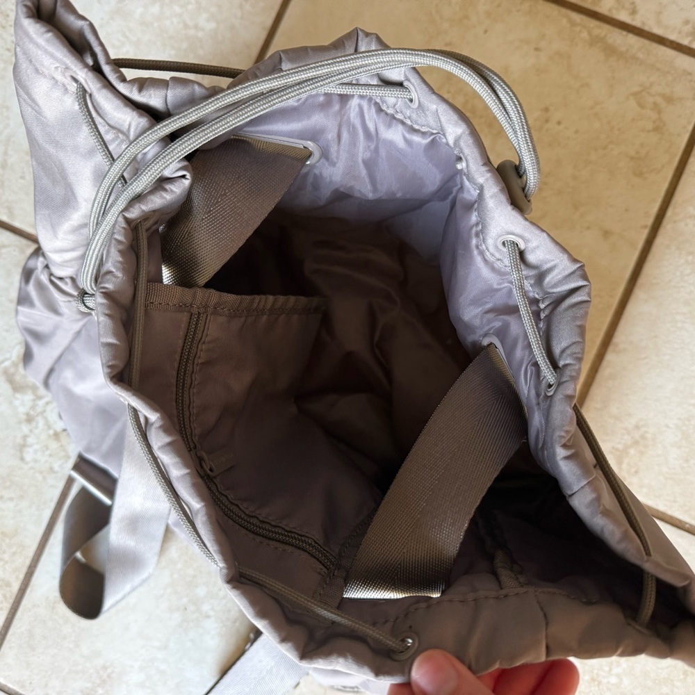 Beyond Yoga Gray Drawstring Bag - image 4